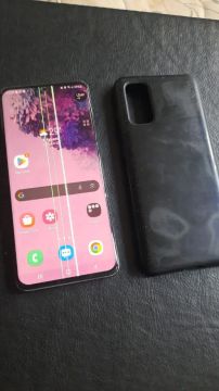 Samsung S20 linha na tela