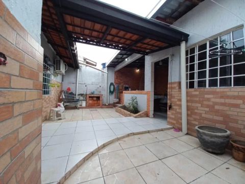 Casa em planalto à venda COD: OLX503