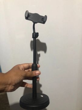 Suporte para celular (regulável)
