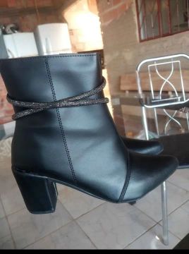 Bota