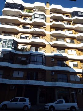 Apartamento em Rua Quinze de Novembro - Centro - Pelotas/RS