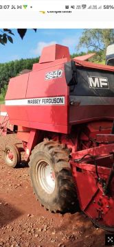 Colhedeira massey Ferguson 3640