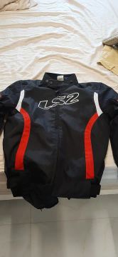 Jaqueta de Moto LS2 - Tamanho M - Preta