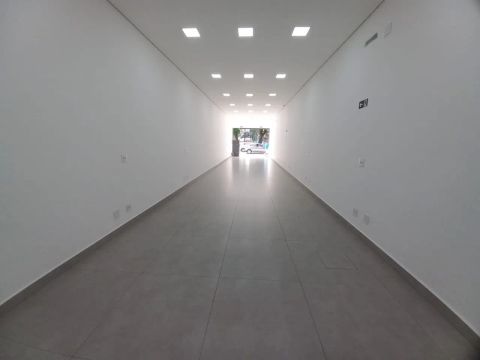 Imóvel para aluguel tem 240 metros quadrados com 5 quartos em Centro - Santos - SP