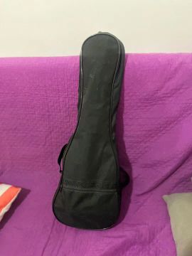 Kit completo ukulele.