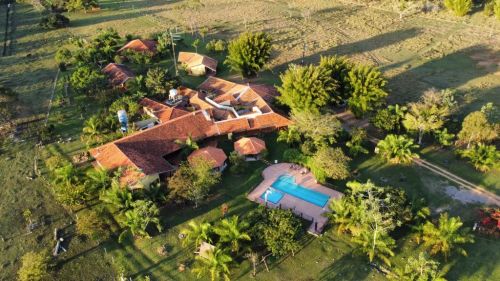 BONITO - Prédio Inteiro - Área Rural