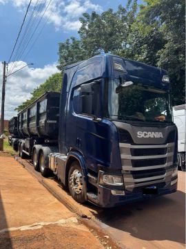 Scania R540 6x4 2021 com rodocacamba Randon