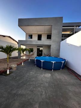 Alugo por temporada - 100m da praia 