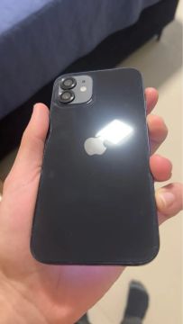 iPhone 12