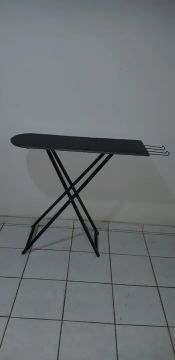 Mesa de Passar Roupa Dobrável Preta