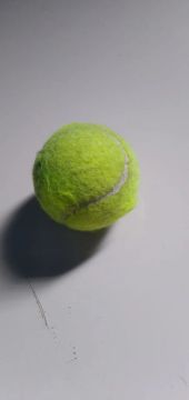 Bola de Tenis
