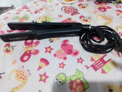Prancha de cabelo Mondial Tourmaline 100°