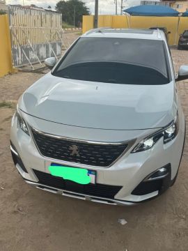 Peugeot 5008 IMPECÁVEL 