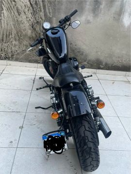 Harley Daividson 883