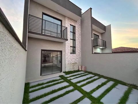 Sobrado para venda com 140 metros quadrados com 3 quartos em Liberdade - Concórdia - SC