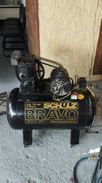 Compressor de Ar Bravo CSL 10BR/100 Trifásico Schulz