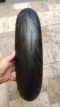 Pneu usado Michelin Pilot Power 2CT 120/70-17