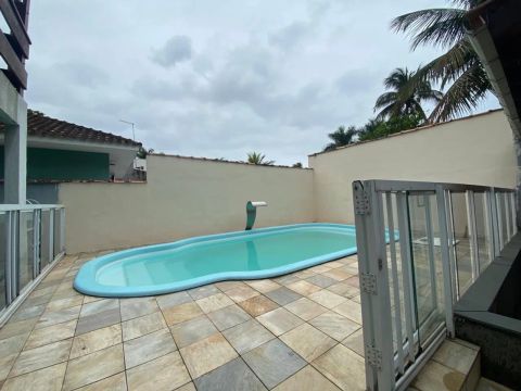 Casa com piscina para venda Guarujá 