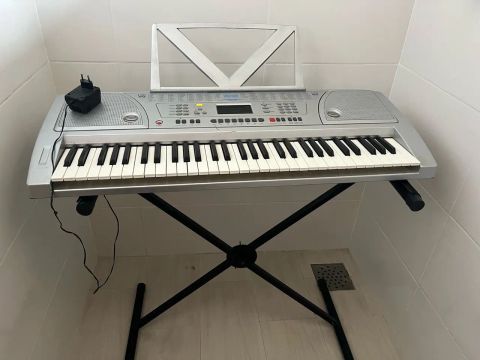 Teclado Musical 61 Teclas. 