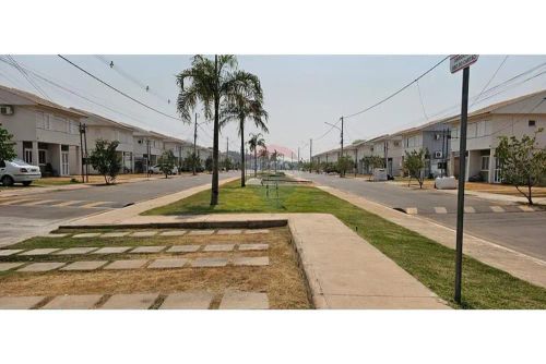 Casa em Condomínio Villagio de Pietra
