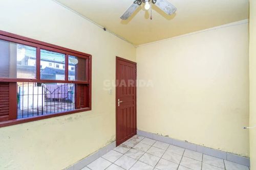 Casa residencial/sobrado com 1 dormitório no Bairro Alto Petrópolis