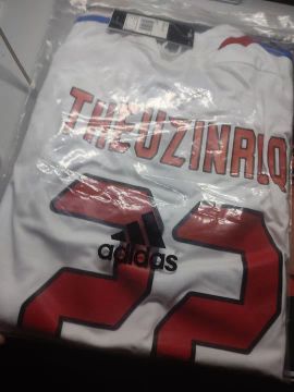 Camiseta de Time Adidas França Retro 2006 (com defeito)