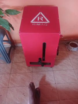 Máquina de fazer chinelo 