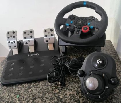 Volante Logitech G29, com câmbio de BRINDE