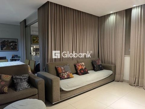 Venda de maravilhoso apartamento no Todos os Santos