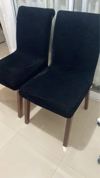 Conjunto de 3 Cadeiras madeira Embuia com capa de Veludo Preto.