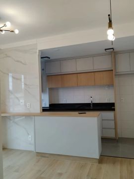 APARTAMENTO IDEAL SOLTEIROS / CASAIS e INVESTIDORES! 33m², 1 Quarto e 1 Vaga
