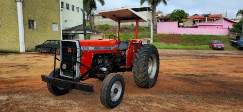 Trator Massey Ferguson 275 ano 81