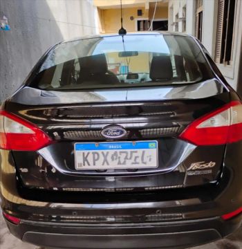 FORD New Fiesta 1.6 13/14 Vende-se carro em ótimo estado.