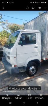 Caminhão 3/4 vw 7110 baú