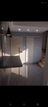 Alugo apartamento duplex 