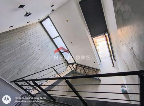 Casa de condomínio em Rua Victório Spinucci - Jardim Promeca - Várzea Paulista/SP