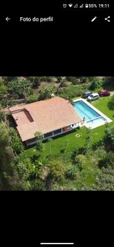 Chácara com piscina 