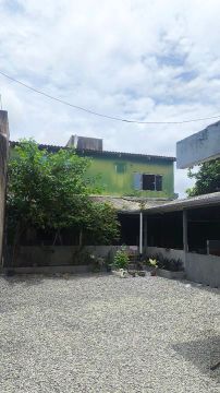 Alugo sobrado 3 suítes 