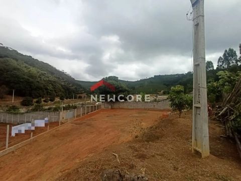 Chácara em Avenida Vitória a Minas, 1131 Clique e Retire Correios - Realeza - Realeza/MG