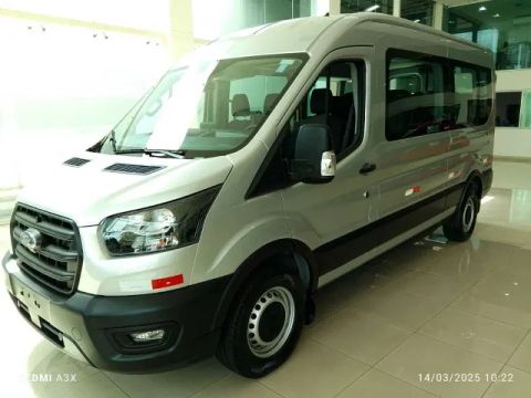 Transil Minibus 14+1 Automática 2024**Seminova**