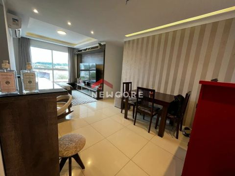 Apartamento em Avenida da Cavalhada - Cavalhada - Porto Alegre/RS