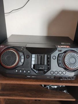 Som xboom CL87