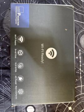 Projetor LED Full HD Wi-Fi - Novo