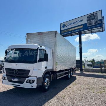 Mercedes Benz Atego 2426 Baú Trucado 6x2 - 2021