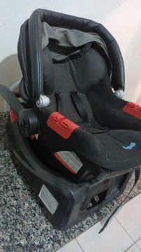 Bebê conforto com base Burigotto