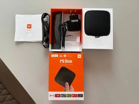 Xiaomi Mi TV Box 4K Ultra HD HDR Android TV 2GB 16GB WiFi 5GHz