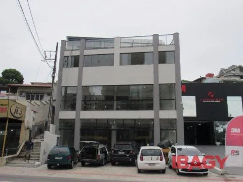 Oportunidade! Loja em Estreito - Florianópolis