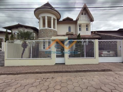 Casa no bairro Giovanini - Coronel Fabriciano