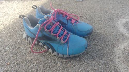 Tênis Reebok Zig Wild TR azul e rosa - nº 36