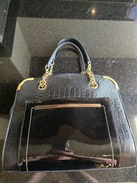 Bolsa de Ombro Jorge Bischoff Preta